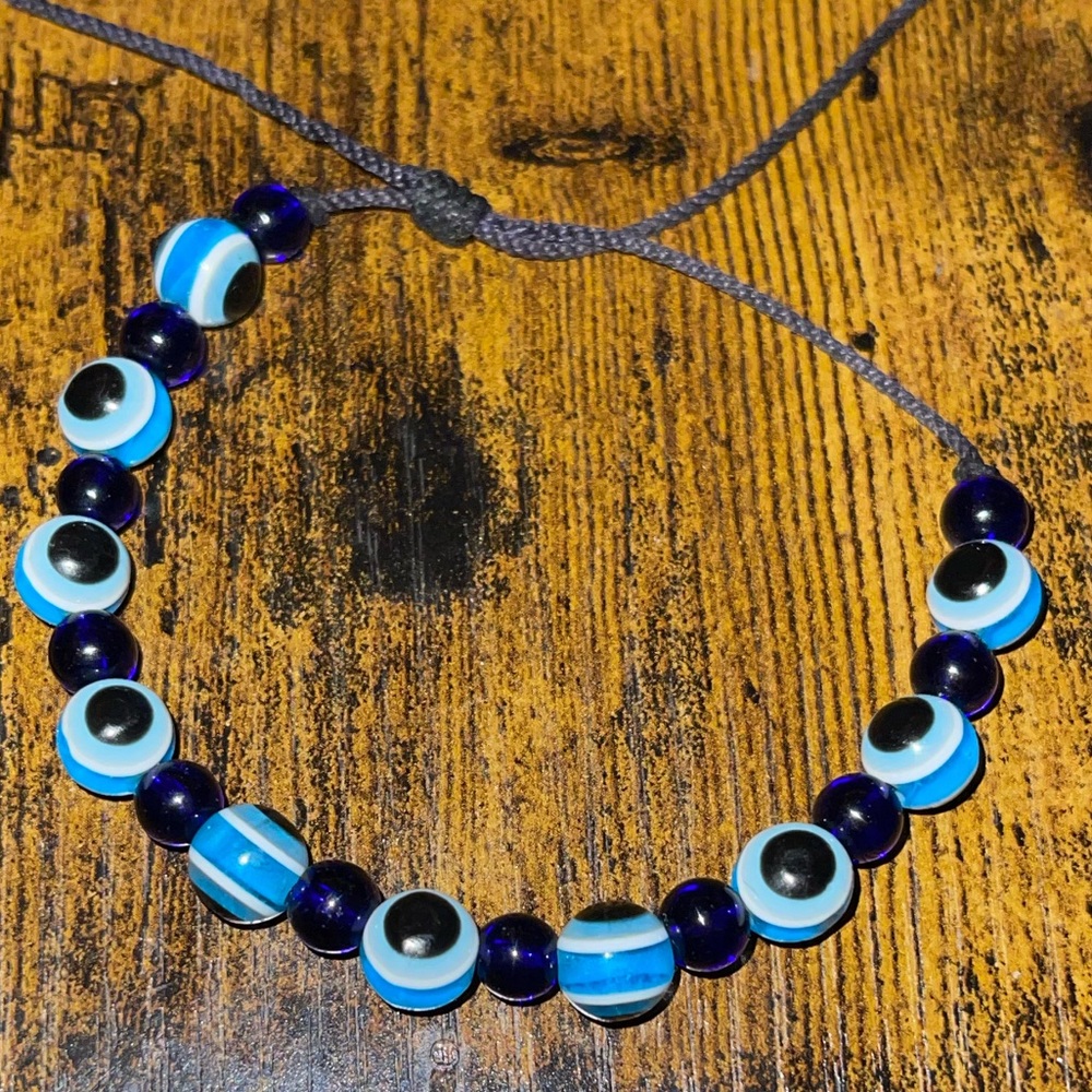 Blue Evil Eye Beaded Bracelet